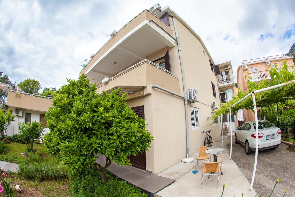 Apartments Vila Masha Petrovac エクステリア 写真