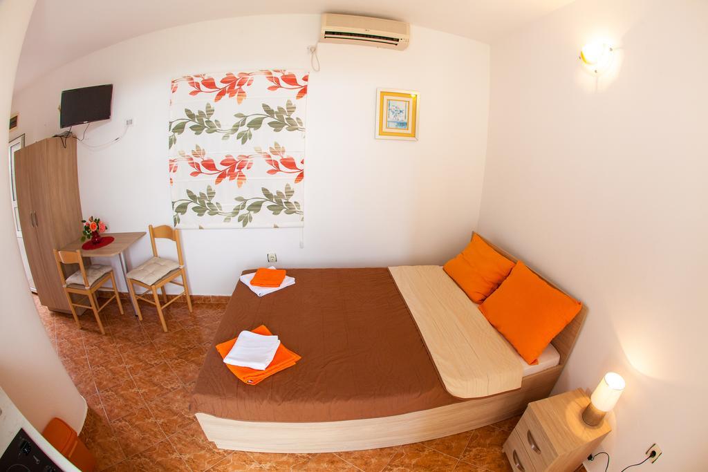 Apartments Vila Masha Petrovac エクステリア 写真
