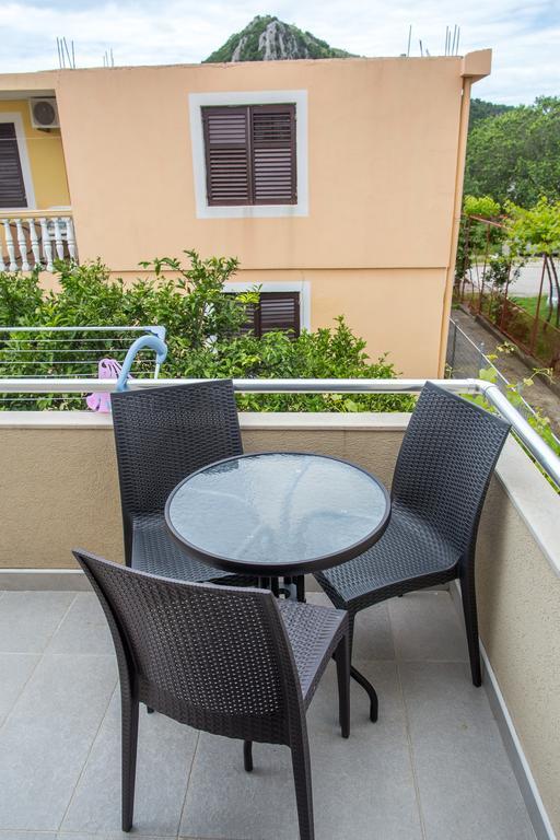 Apartments Vila Masha Petrovac エクステリア 写真