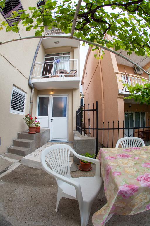 Apartments Vila Masha Petrovac エクステリア 写真